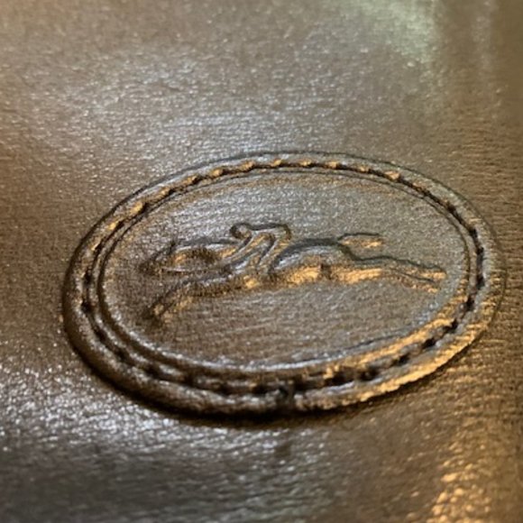 🎉HP🎉Vintage Leather Longchamp shoulder bag - Picture 3 of 16